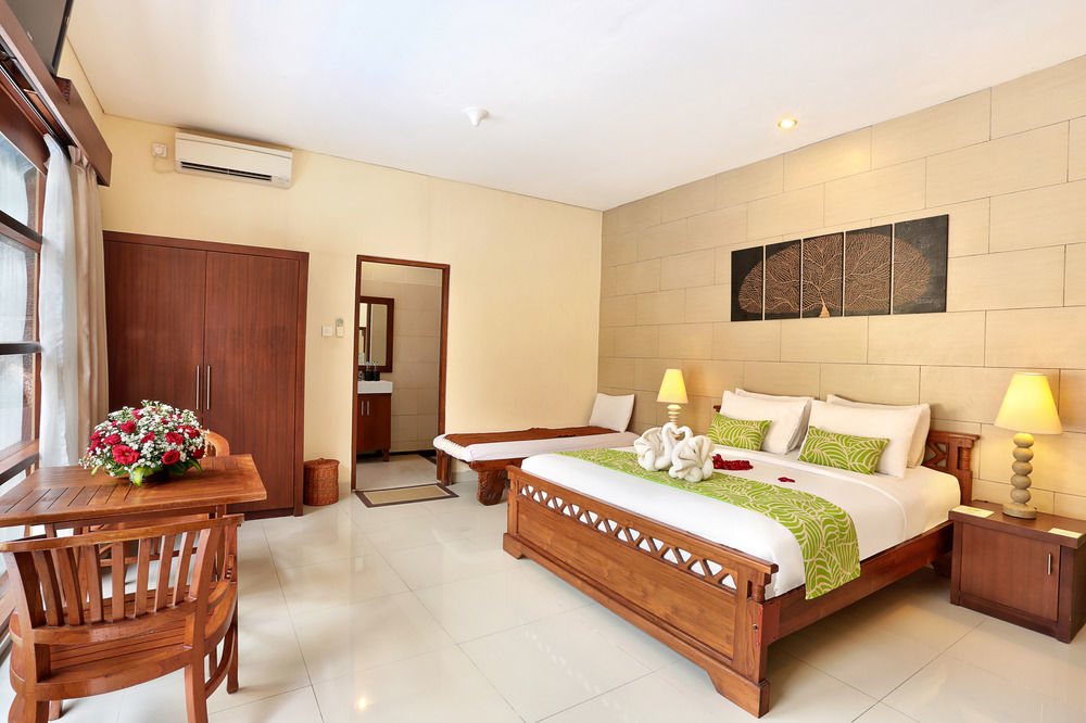 The Vie Villa Legian Extérieur photo
